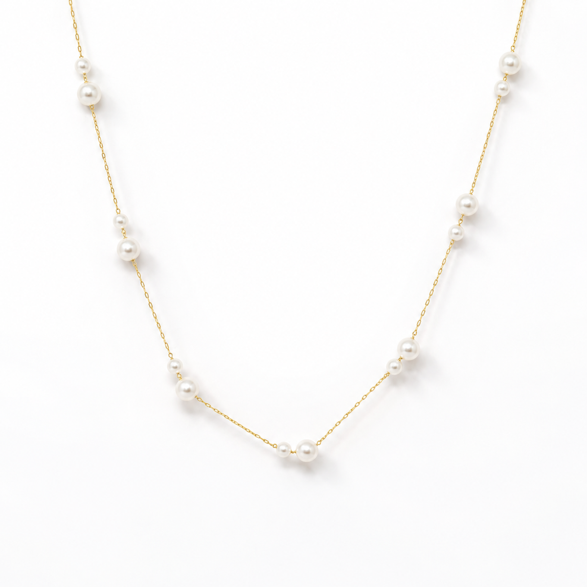 Lovely Dainty Pearl Necklace