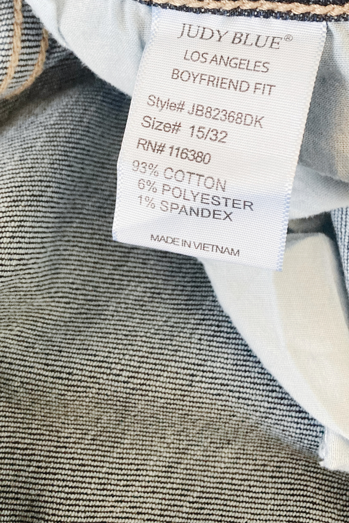 Thrifted Judy Blue Boyfriend Fit Dark Blue Jeans - Size 15|32