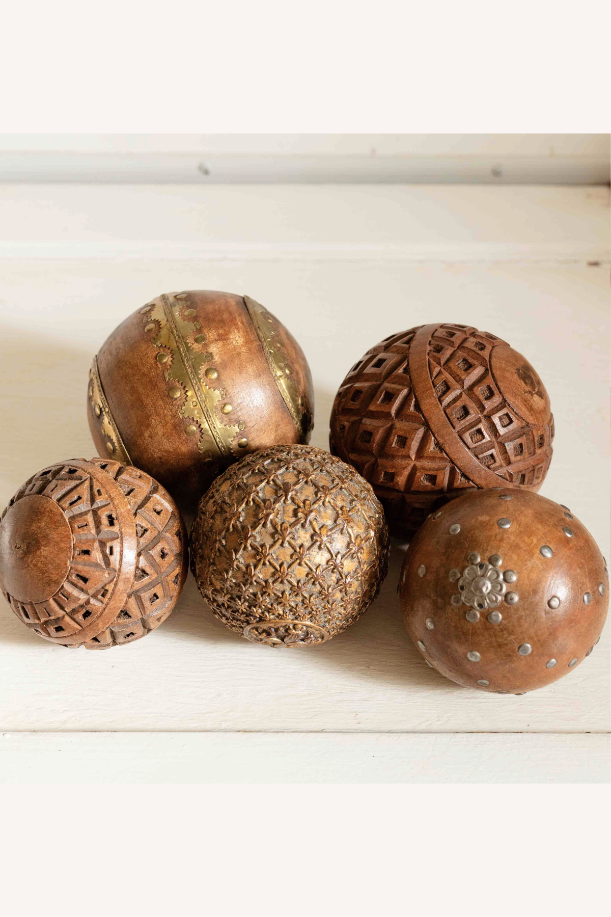 Thrifted Set of 5 Mixed Decorative Balls- Assorted Sizes