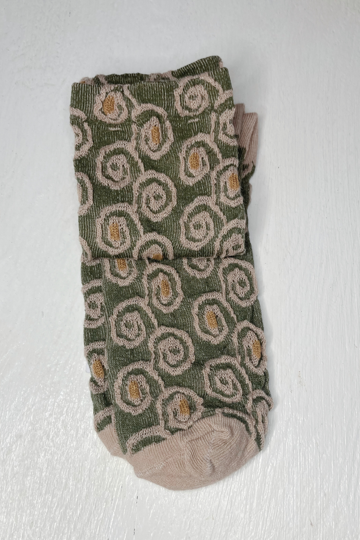 Rufia Floral Knit Vintage Style Socks