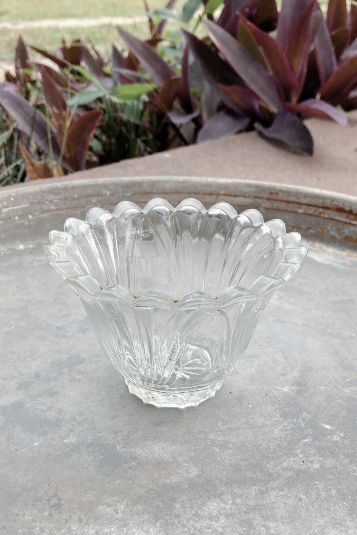 Vintage Glass Dessert Bowl by KIG Indonesia