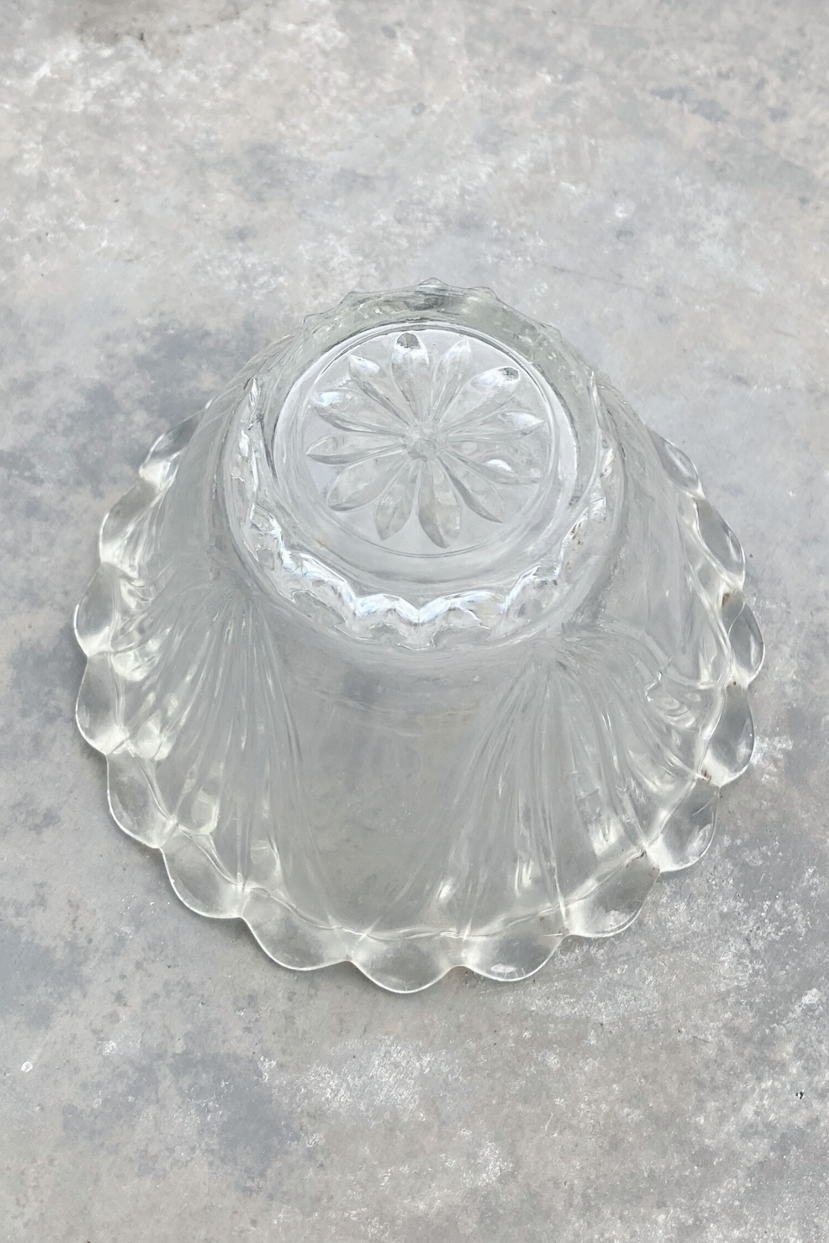 Vintage Glass Dessert Bowl by KIG Indonesia