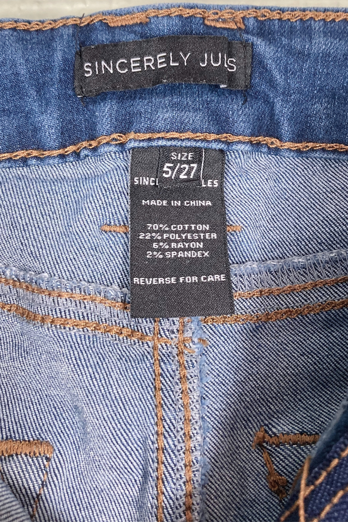 Thrifted Sincerely Jules Distressed Bottom Flared Jeans - Size 5/27