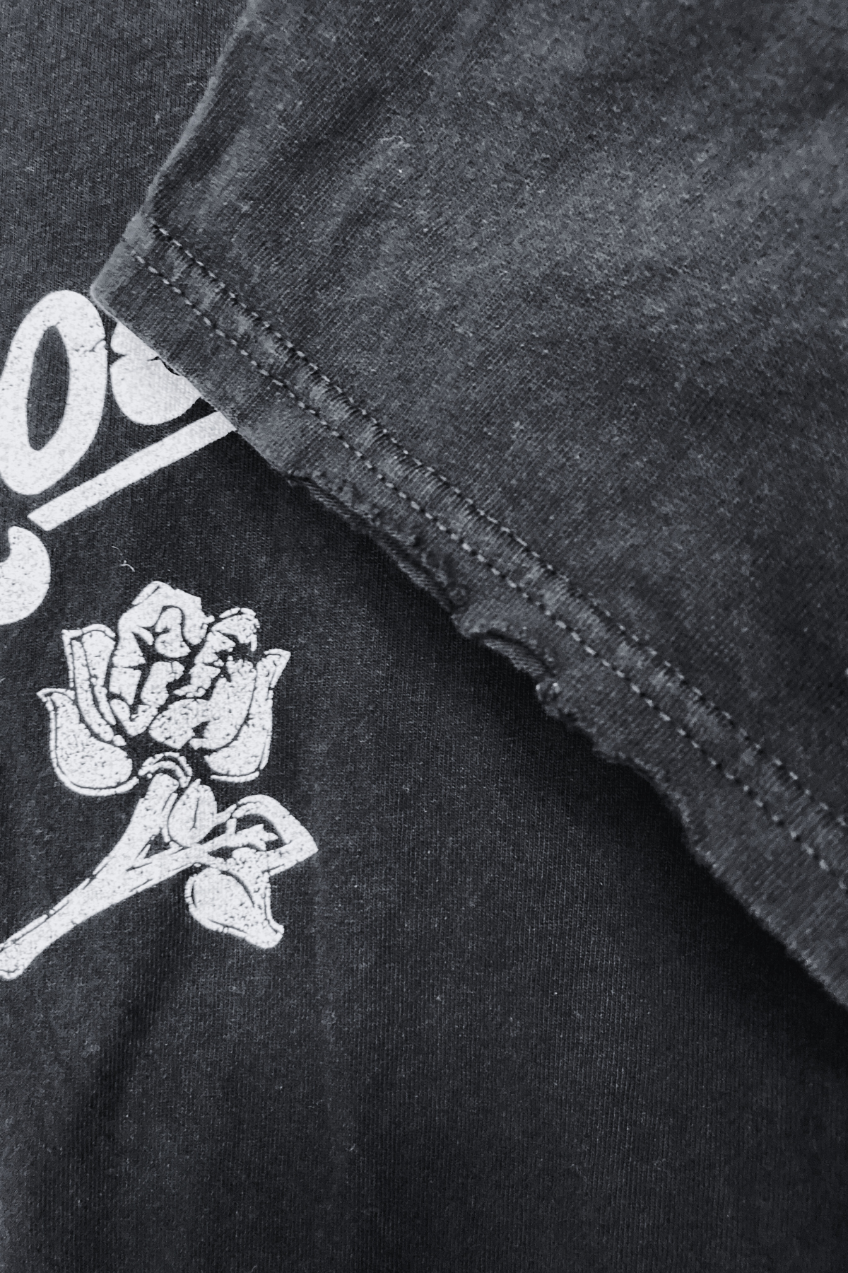 Vintage Willie Nelson "On the Road Again" T-Shirt - Size Medium