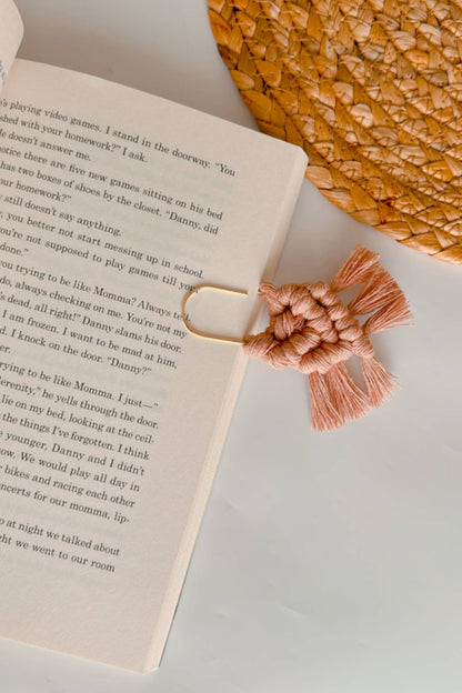 Macrame Mini Bookmark