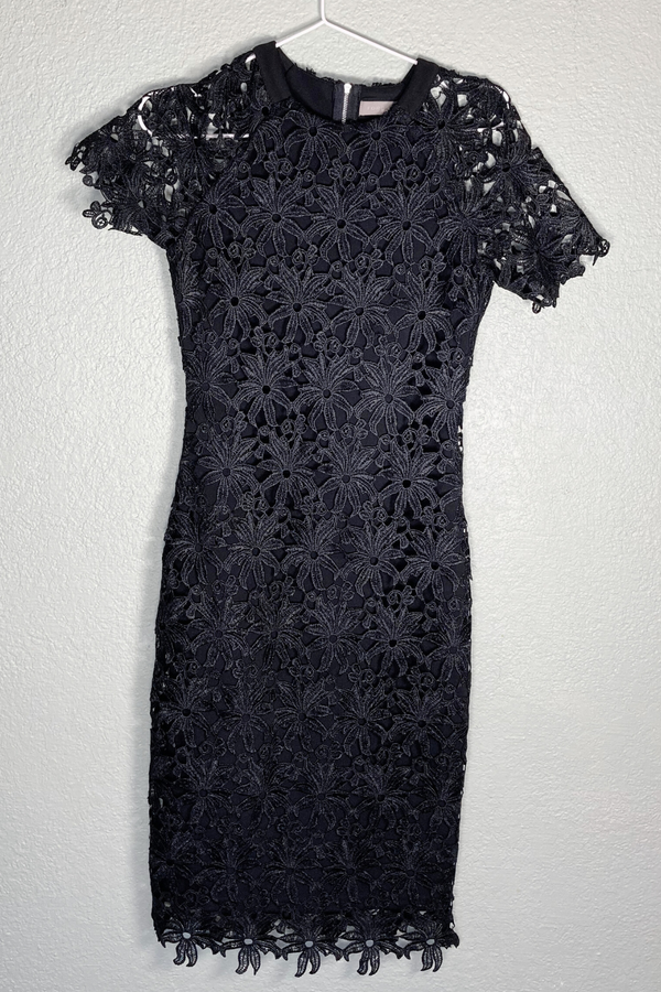 Thrifted Forcast Black Lace Midi Cap-Sleeve Dress - Size 6