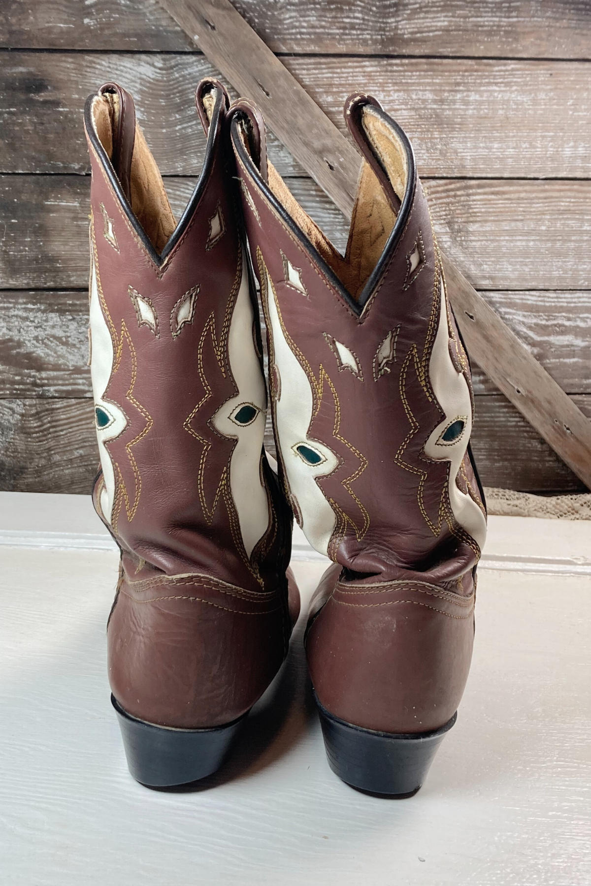 Vintage Justin Leather Embroidered Cowboy Boots- Men's Size 6D