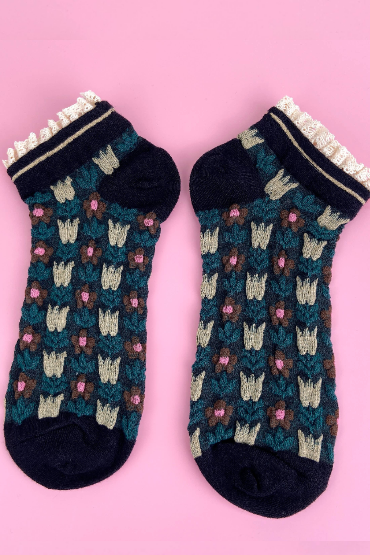 Black Retro Floral & Lace Socks