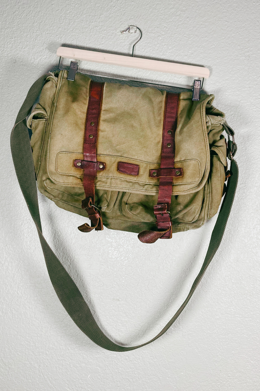 Vintage Style Messenger Bag