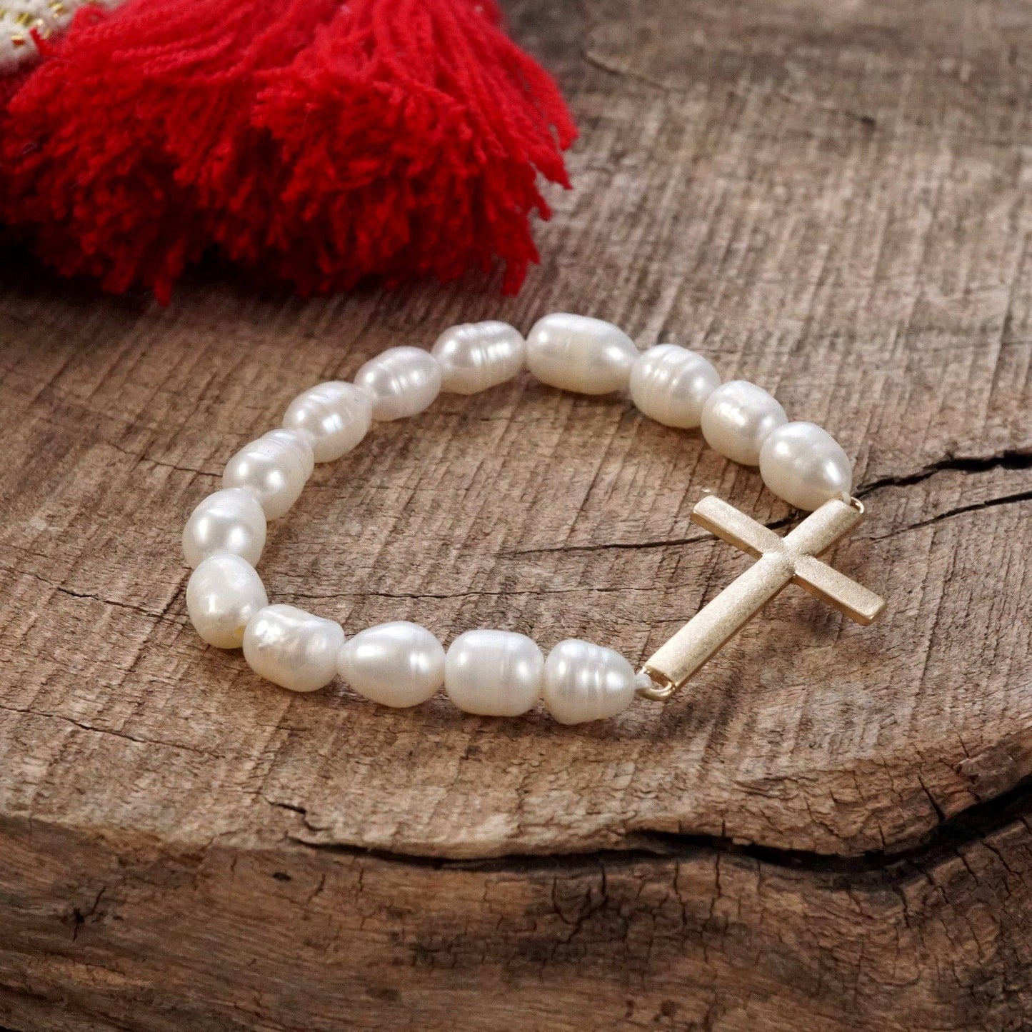 Cross with Freshwater Pearls Bracelet