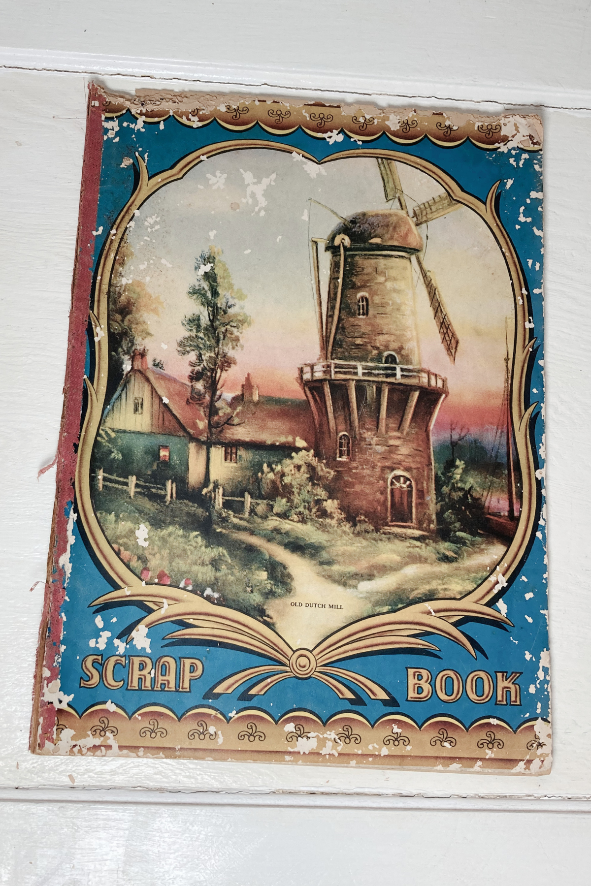 Vintage Scrapbook feat. Old Movie Stars - Farm
