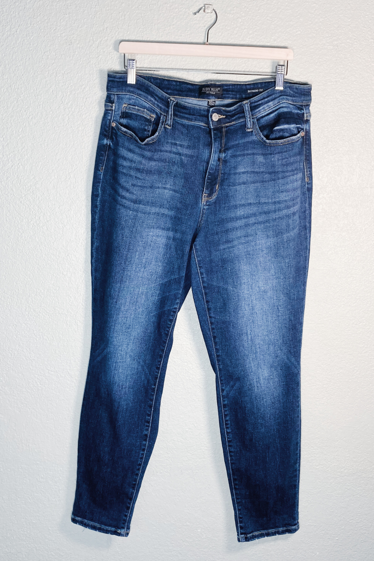 Thrifted Judy Blue Boyfriend Fit Dark Blue Jeans - Size 15|32
