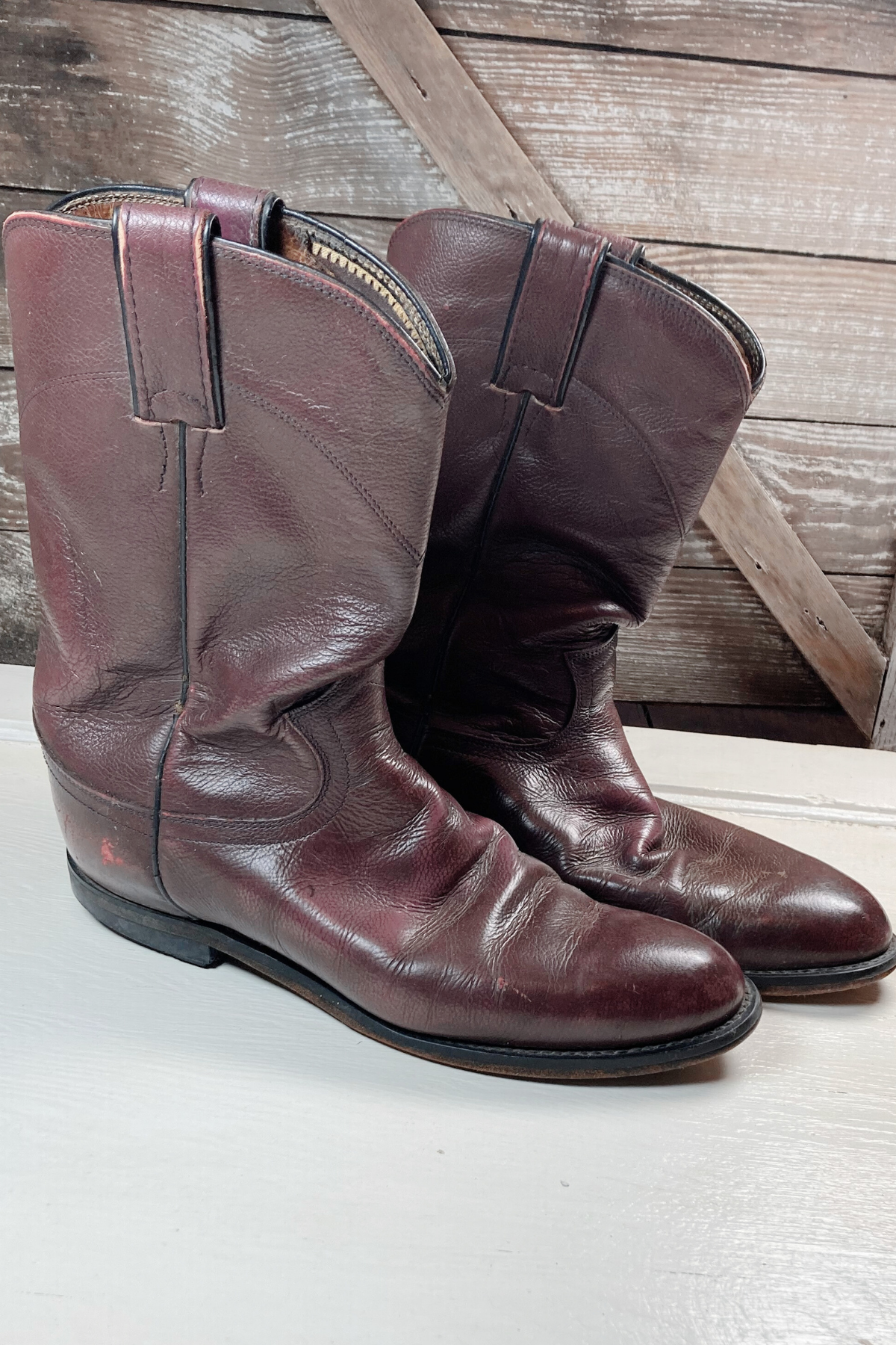 Thrifted Justin Brown Leather Cowboy Boots: Men's Size 6.5D