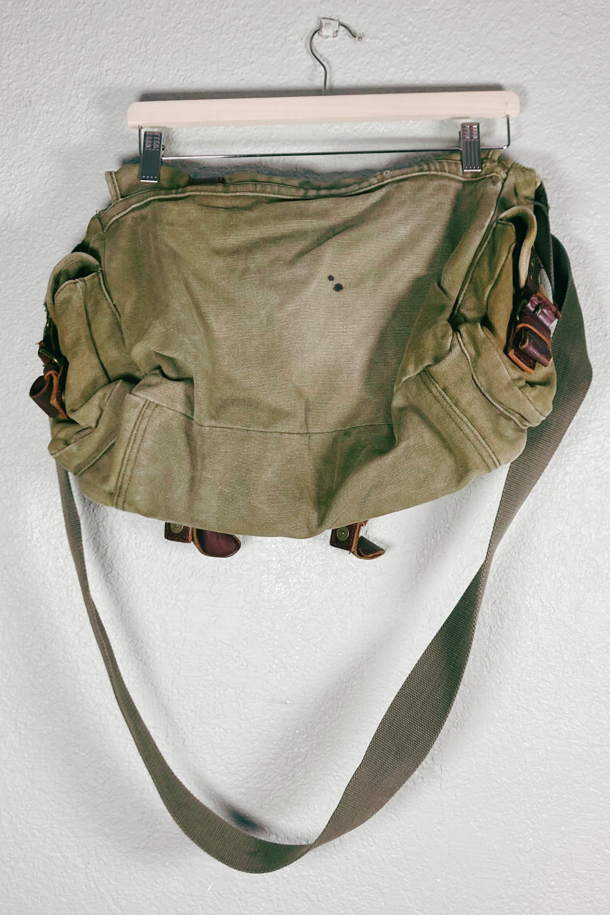 Vintage Style Messenger Bag