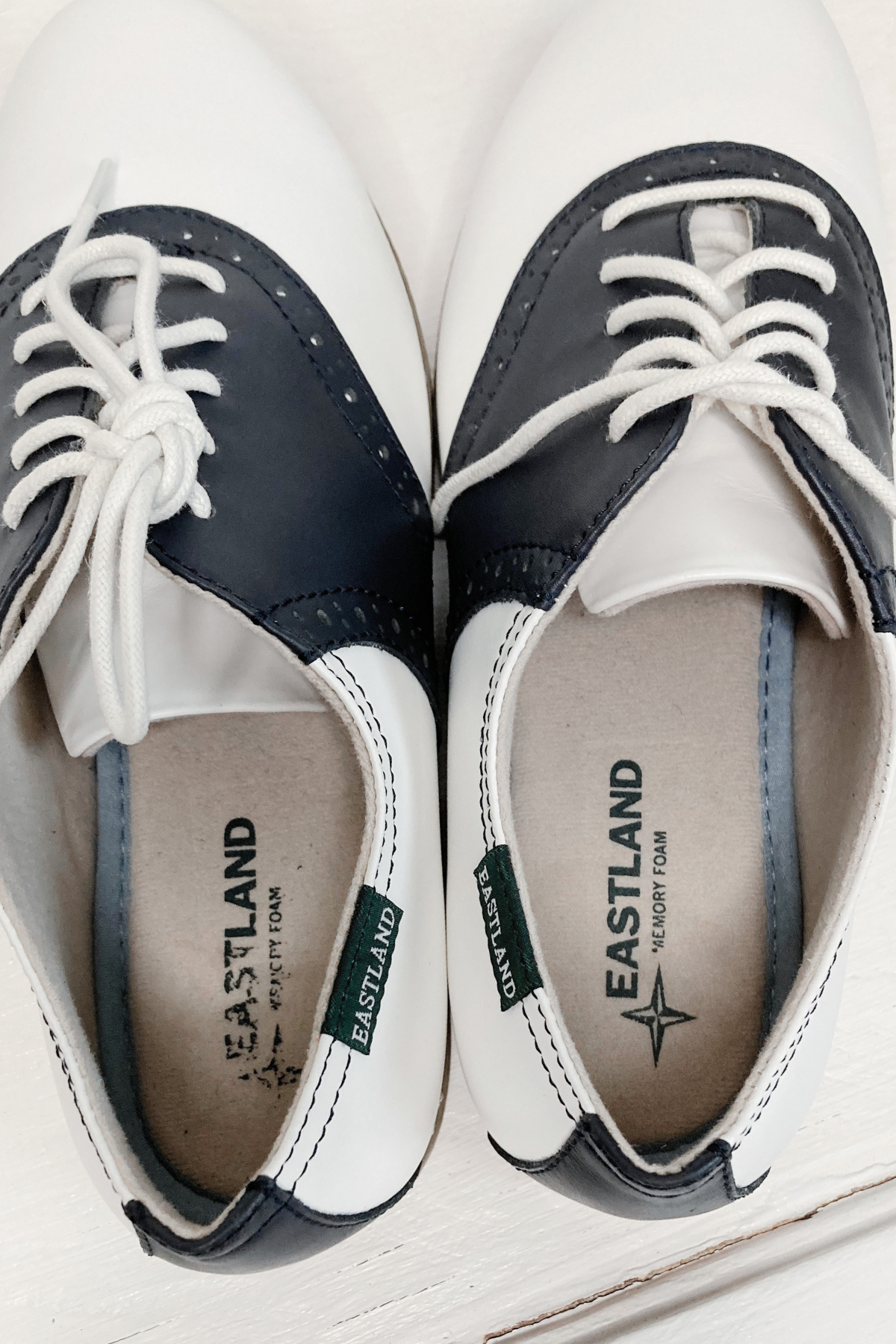 Thrifted Eastland Sadie Oxford Shoes - Size 8M