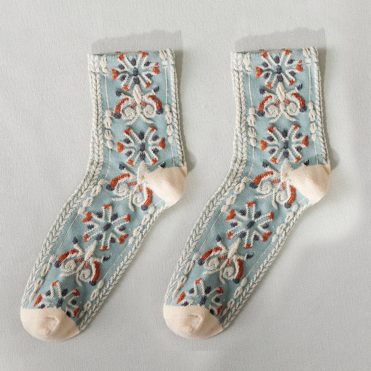 Rufia Retro Embossed Socks