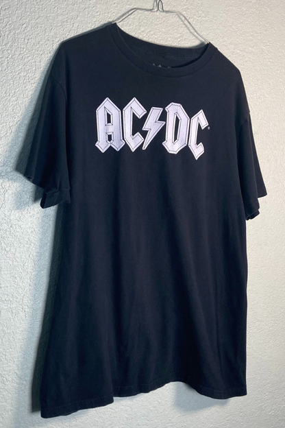 Thrifted ACDC Black T-Shirt - Size Large