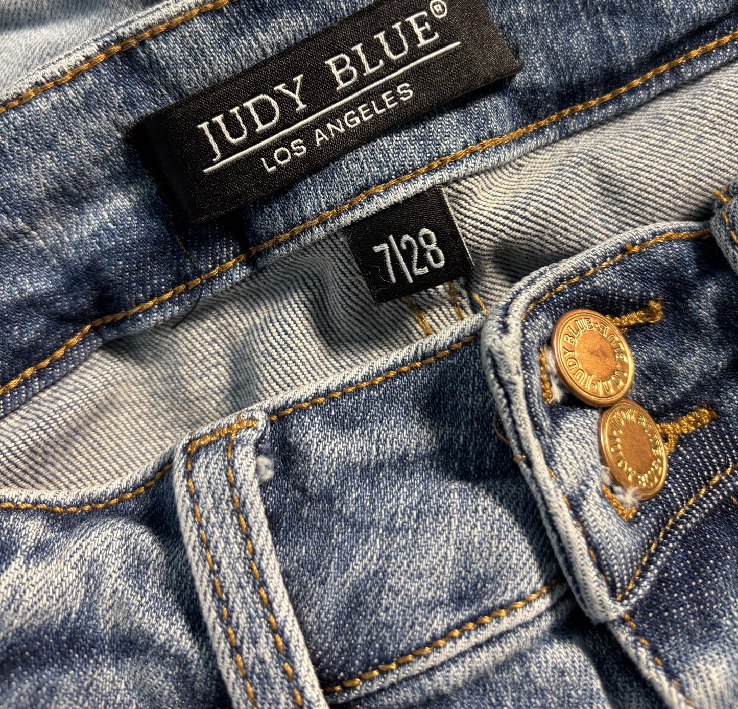 Thrifted Judy Blue Frayed Hem Bootcut Jeans - Size 7/28