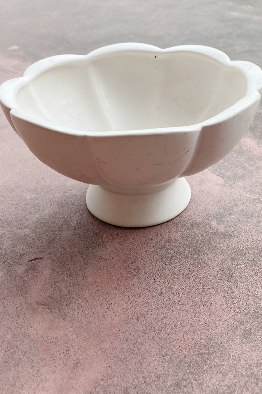 Vintage USA Hyalyn 426 Planter