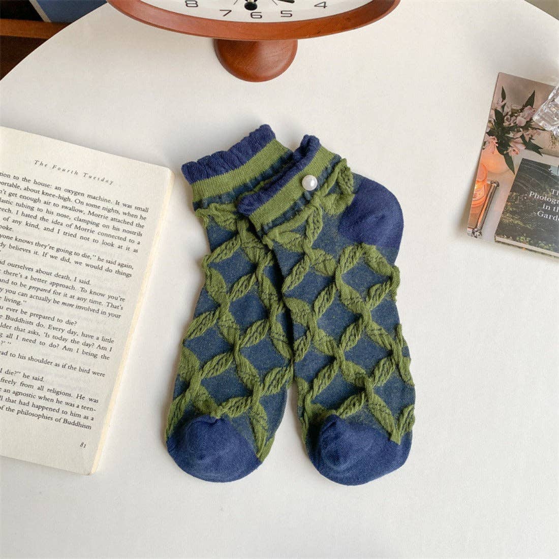 Ruffle Pearl Ankle Socks - 4 Colors