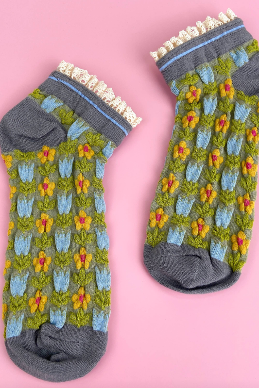 Green Retro Floral Lace Ankle Socks.